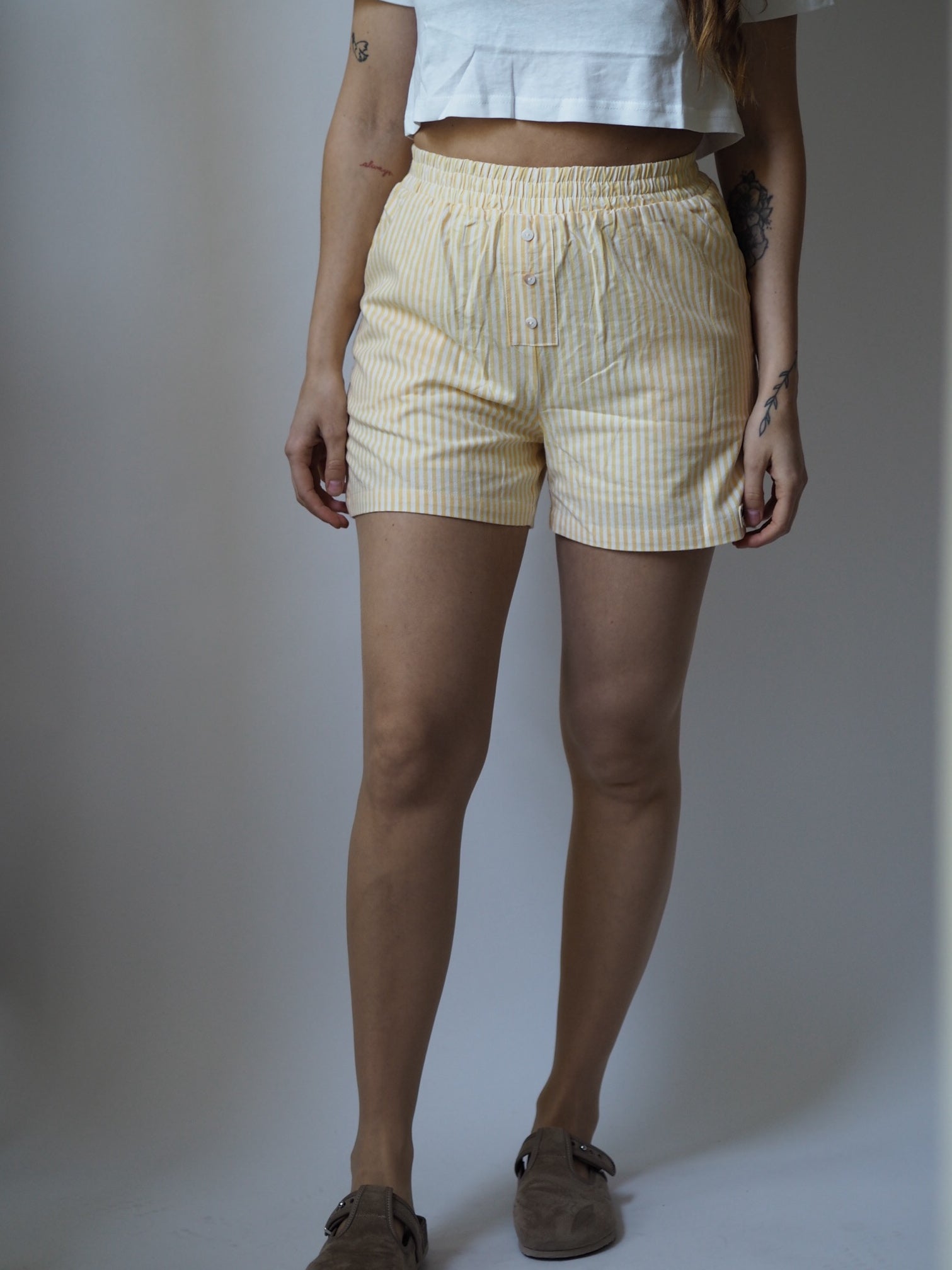 GESTREIFTE SHORTS | SCANDI