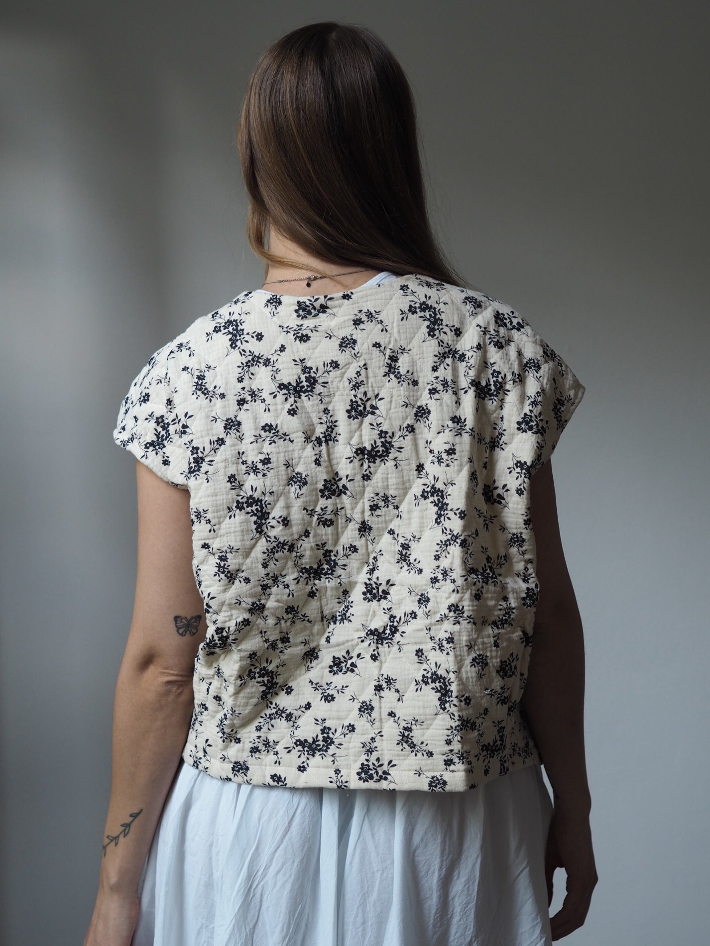 GESTEPPTE MUSSELIN WESTE