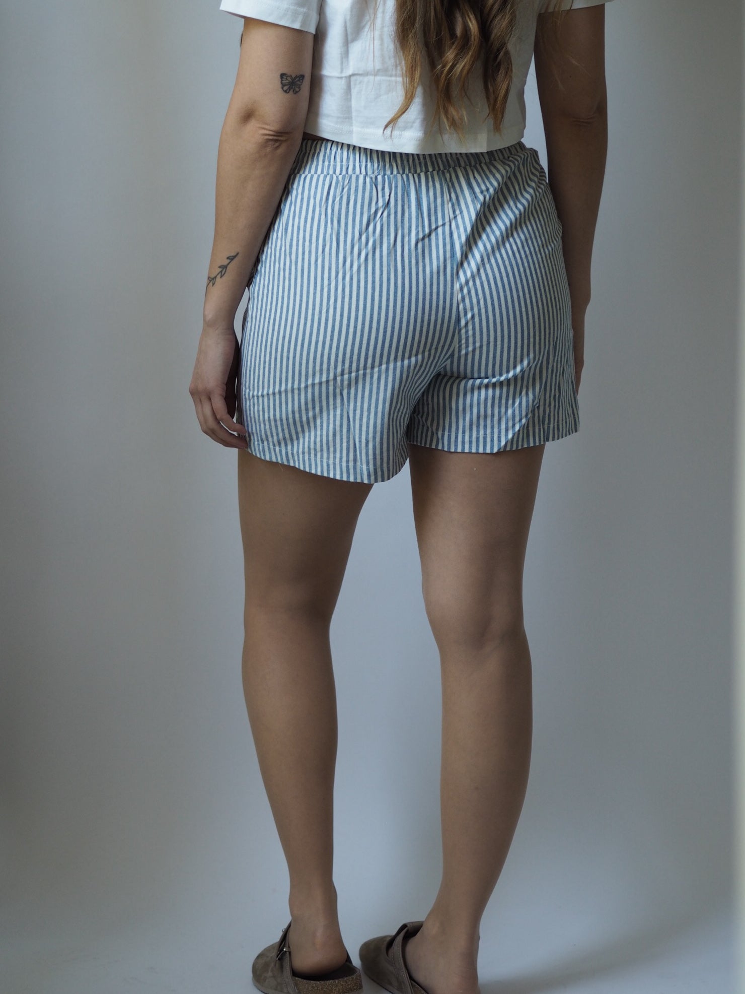 GESTREIFTE SHORTS | SCANDI