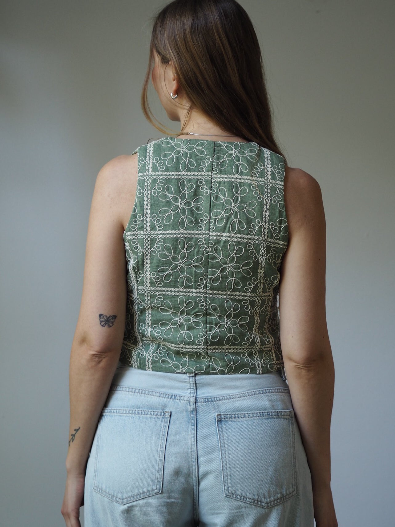 BESTICKTES WESTEN-TOP | FLEUR