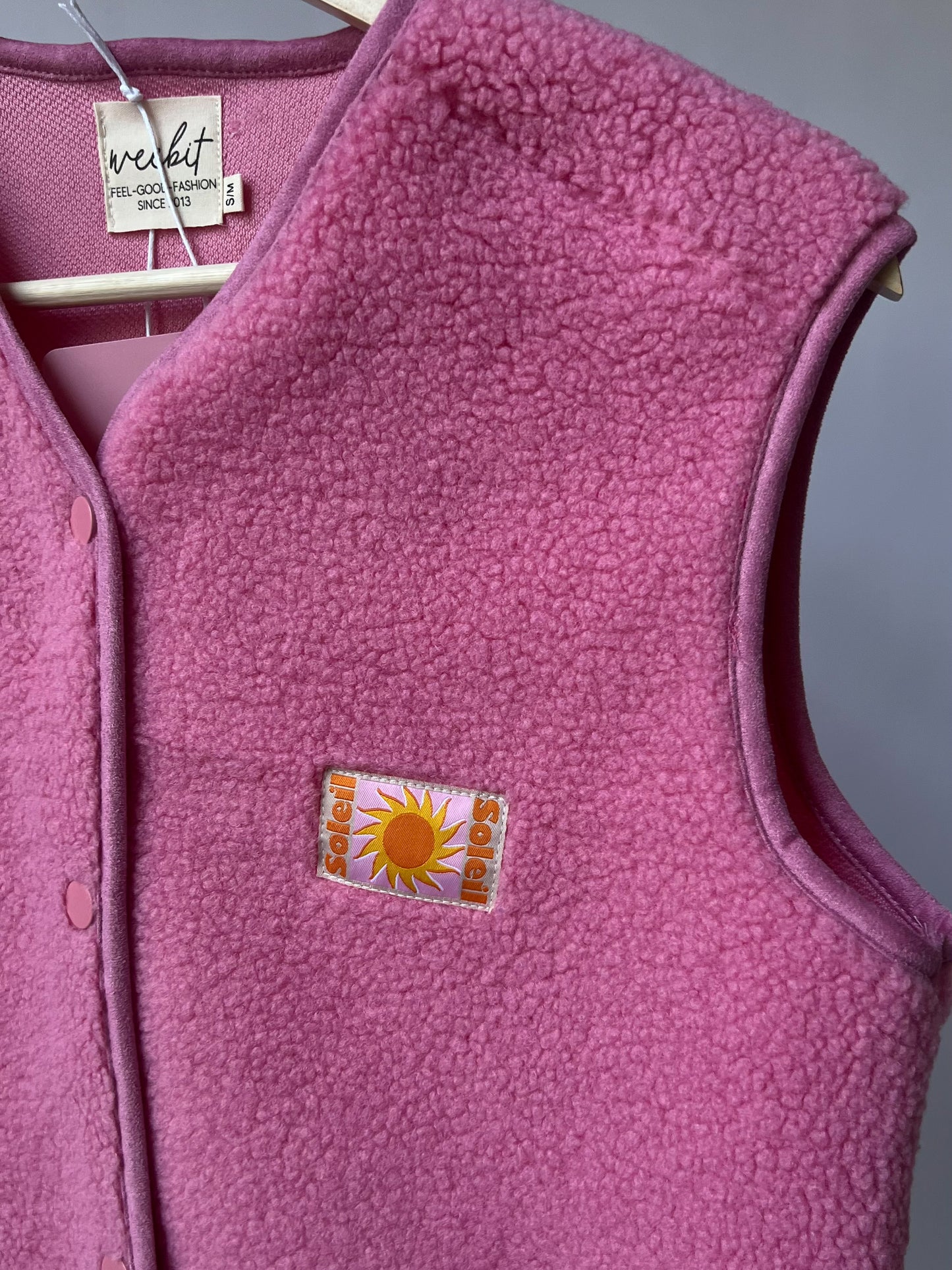 TEDDY WESTE | ROSA | SOLEIL