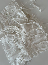 LACE TOP