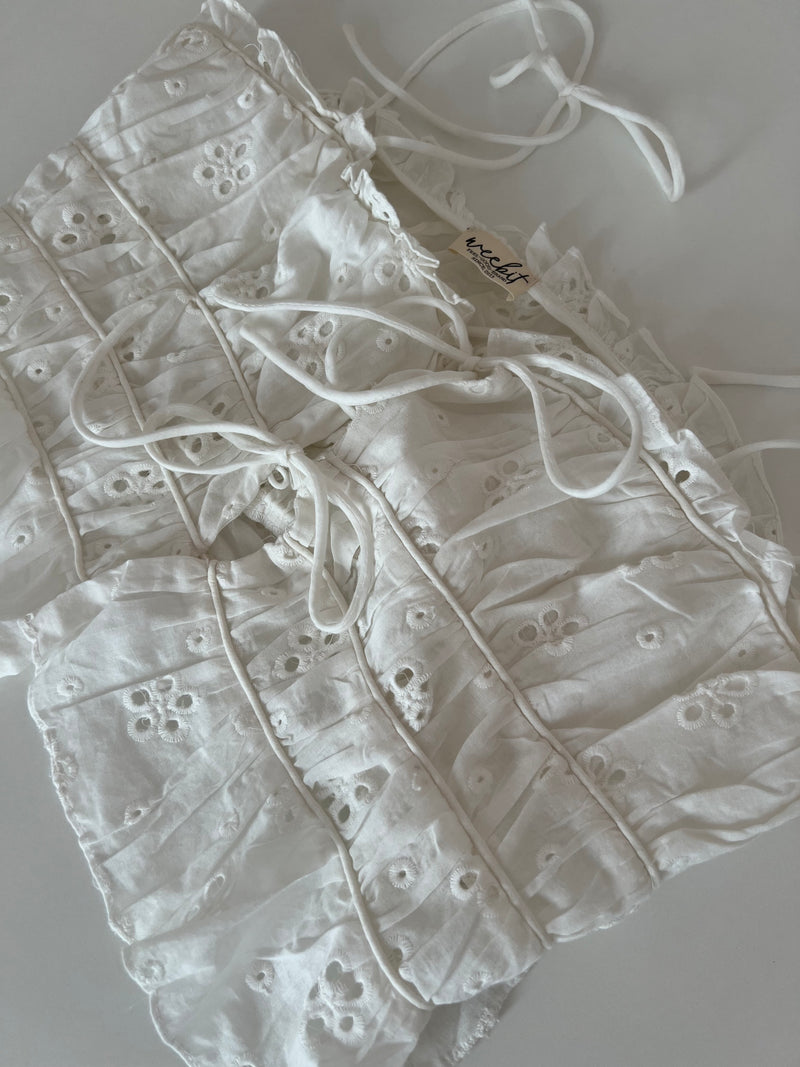 LACE TOP