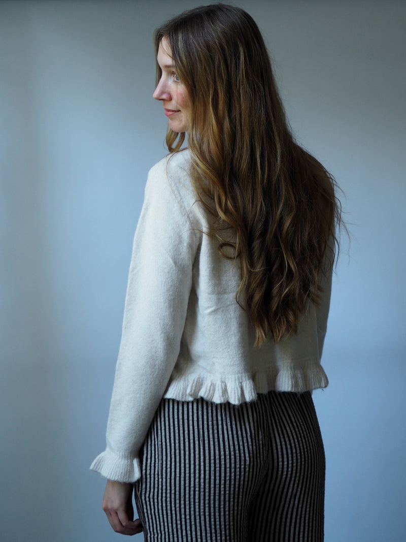 FALL ROMANCE CARDIGAN