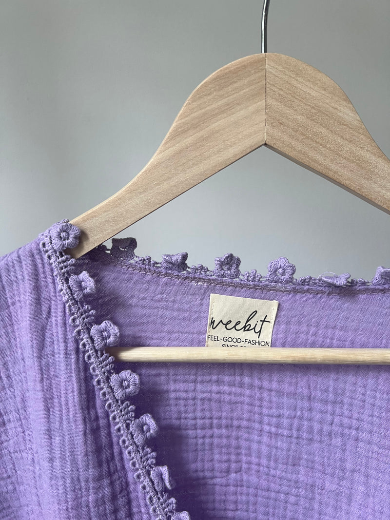 MUSSELIN-BLUSE MIT SPITZENBORTE | SOPHIA