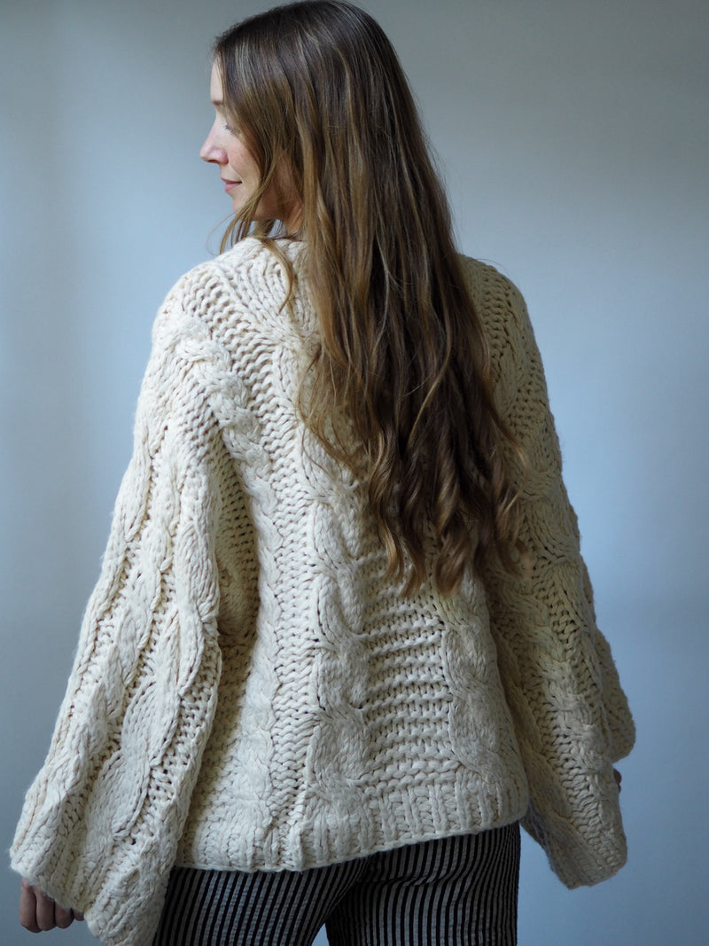 LIMITED HANDMADE COZY KNIT SWEATER