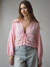 MUSSELIN-BLUSE MIT SPITZENBORTE | SOPHIA