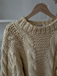 LIMITED HANDMADE COZY KNIT SWEATER