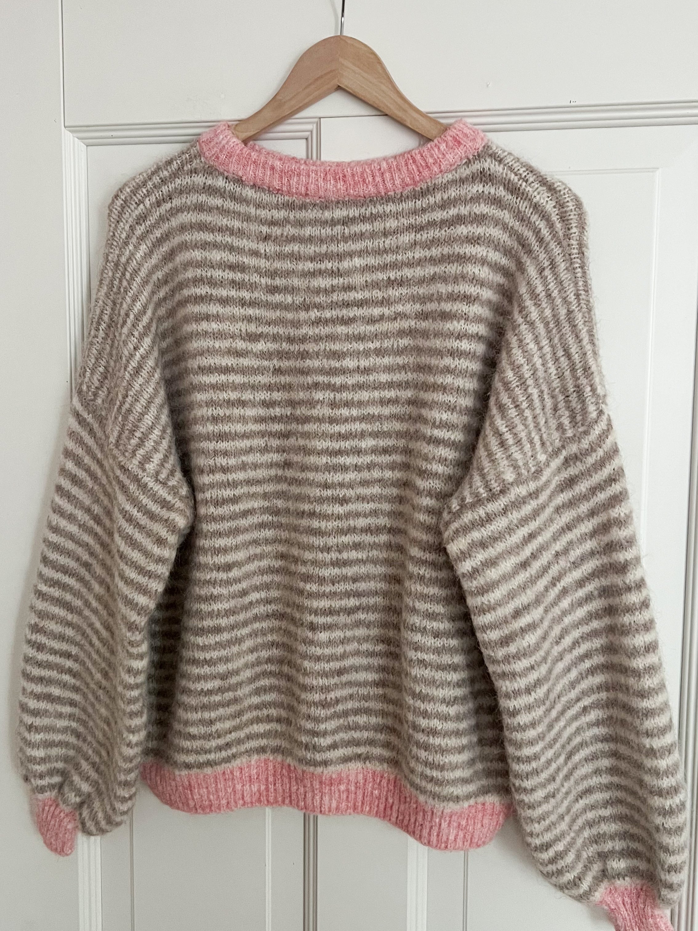 ROSÉ STRIPE PULLOVER