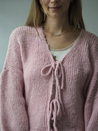 STRICKJACKE | LILLY