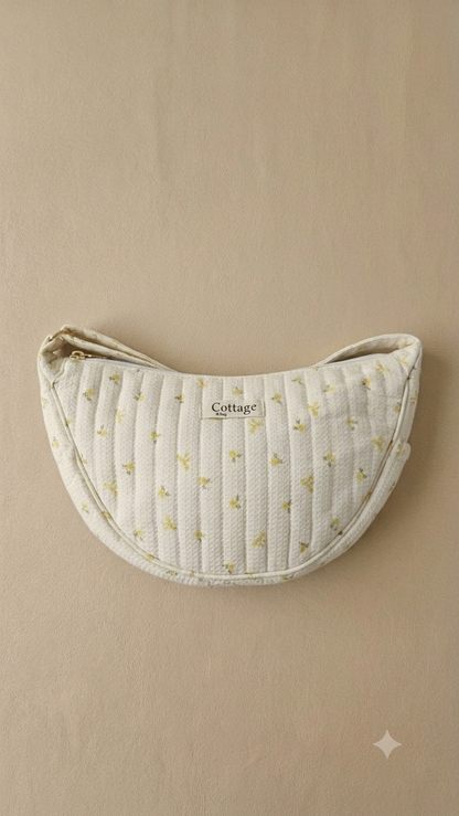 Halfmoon Bag -Little Roses