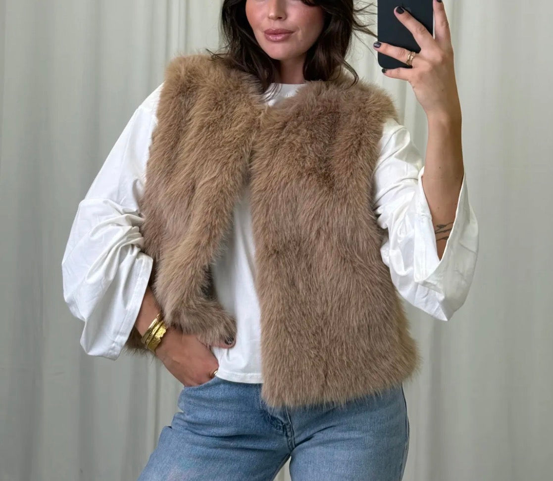 Cozy Faux Fur Weste
