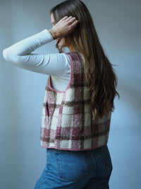 AUTUMN CHECK WESTE