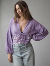 MUSSELIN-BLUSE MIT SPITZENBORTE | SOPHIA