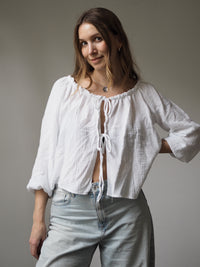 MUSSELIN-BLUSE MIT SCHLEIFEN | MARA