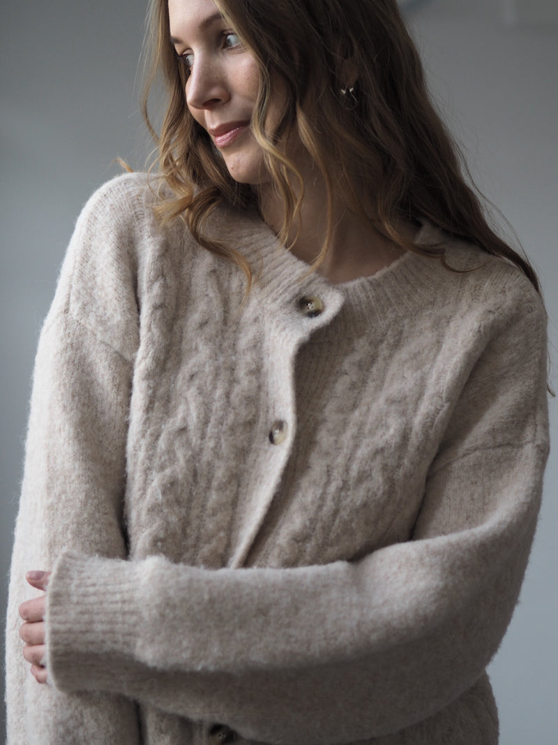 OVERSIZE STRICKJACKE | SMILLA