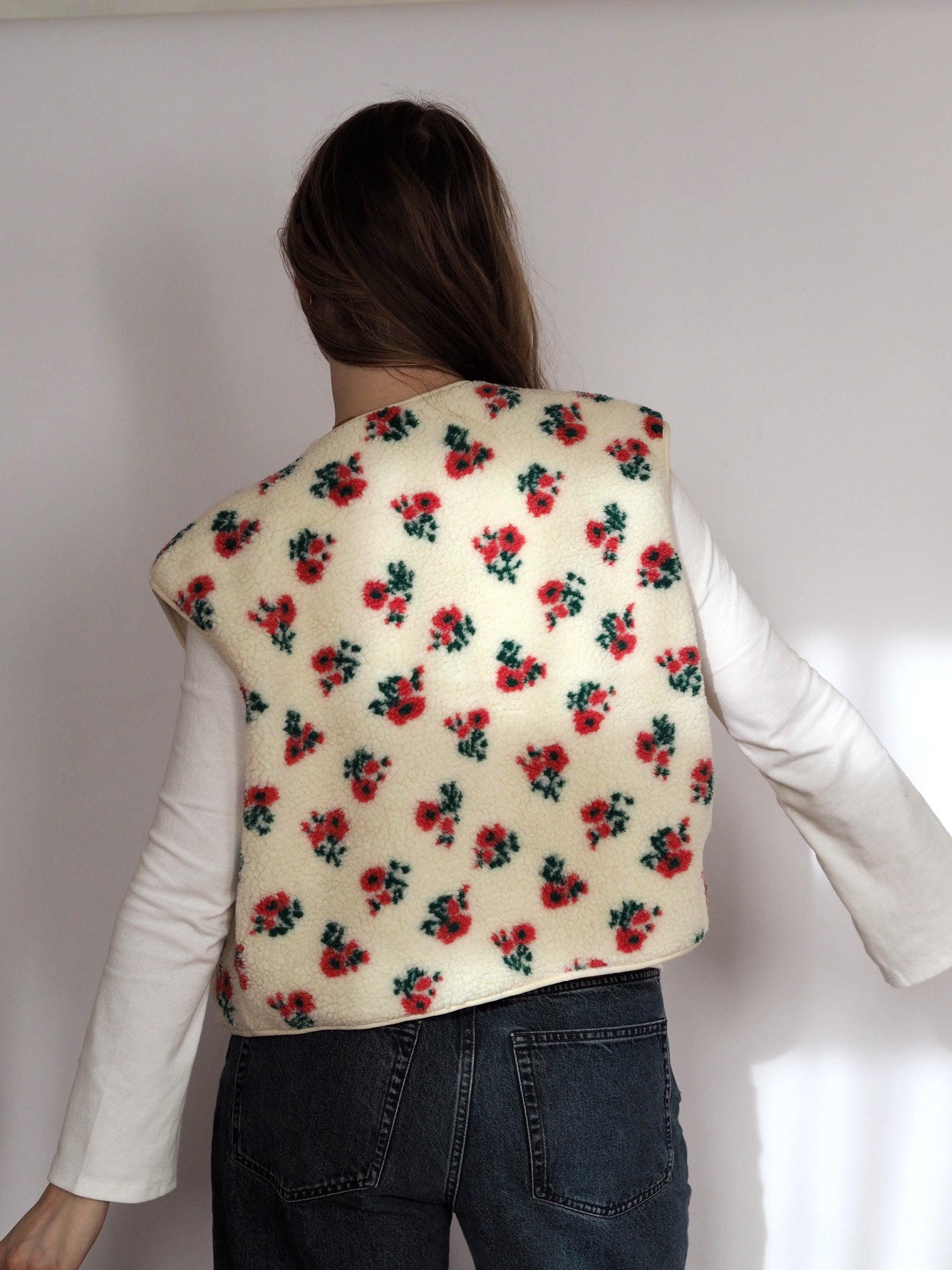 Strawberry Bloom Weste