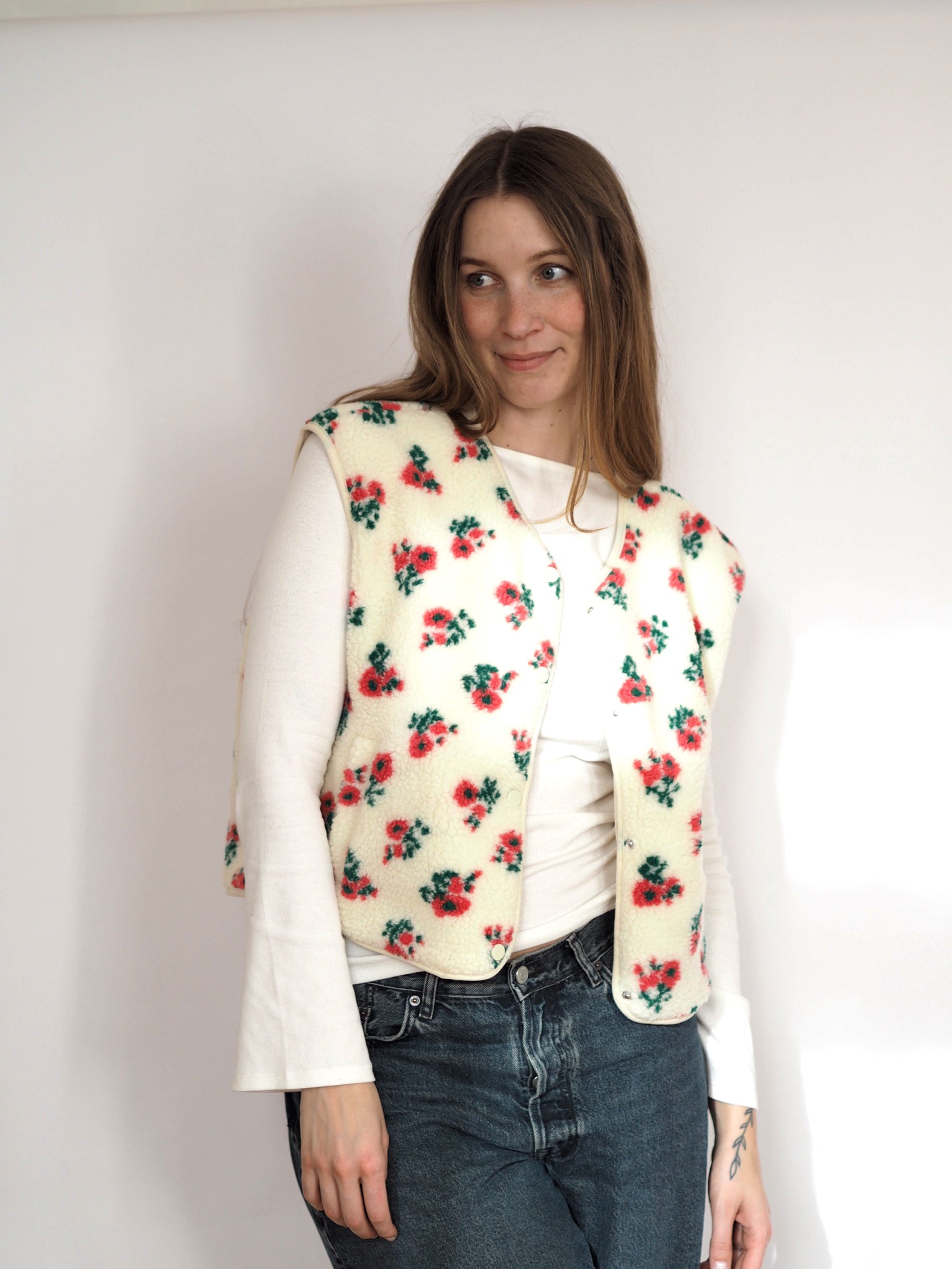 Strawberry Bloom Weste