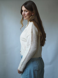 GOLDEN HUG CARDIGAN