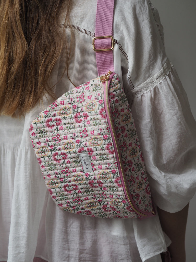 BUMBAG | QUILT | FLOWERS ROSA