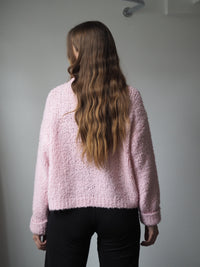 WEICHER BOUCLÉ PULLOVER | MIT ÄRMELUMSCHLAG