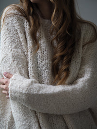 STRICKPULLOVER | BOUCLÉ HELLBEIGE