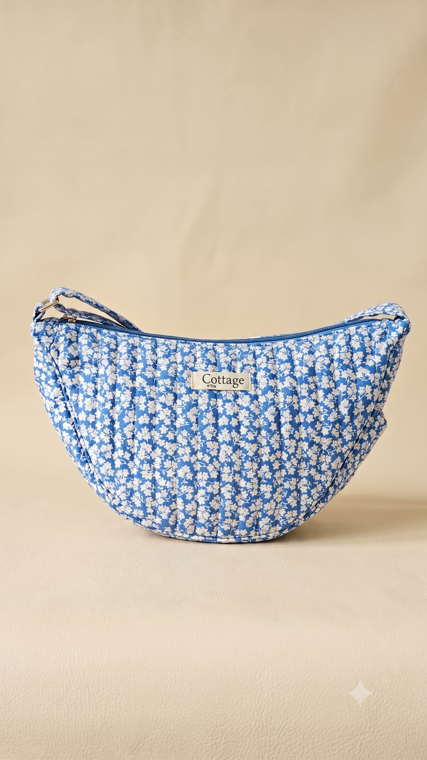 Halfmoon Bag - DAISY