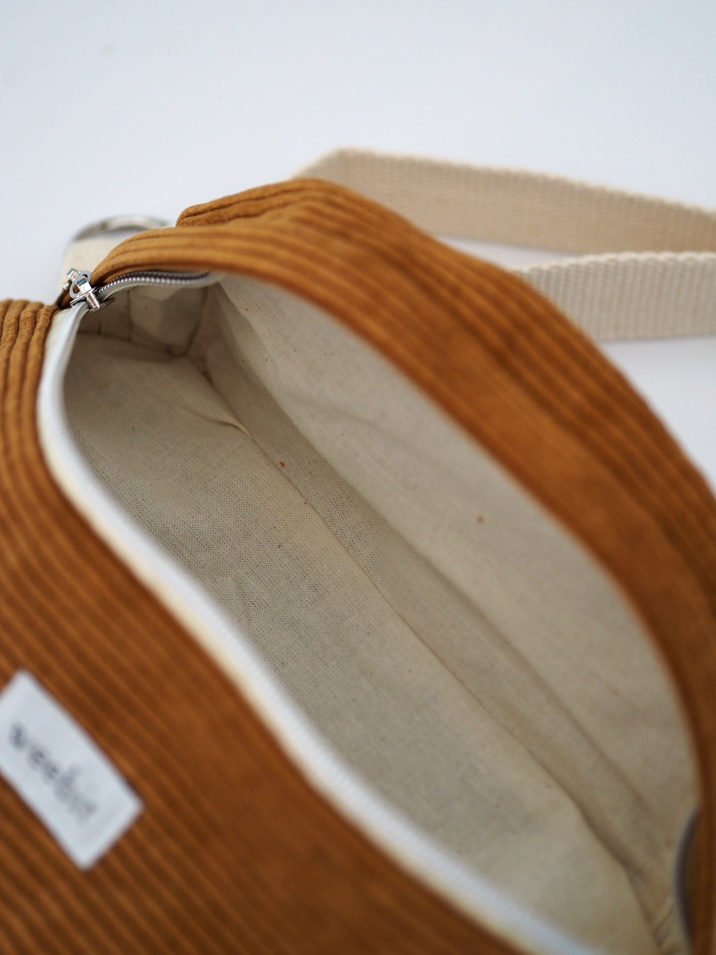 CORD BUMBAG GOLDBRAUN