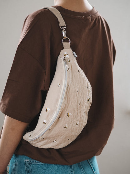 BUMBAG | SEERSUCKER BEES